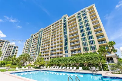 430 Grand Bay Dr #808, Key Biscayne, FL 33149 - Photo 43