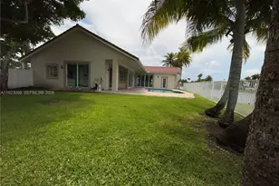 1127 Laguna Springs Dr, Weston, FL 33326 - Photo 41