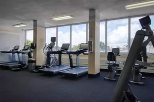 400 Kings Point Dr, Sunny Isles Beach, FL 33160 - Photo 9