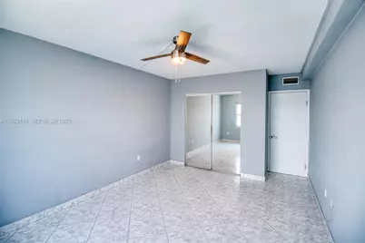 400 Kings Point Dr #322, Sunny Isles Beach, FL 33160 - Photo 5