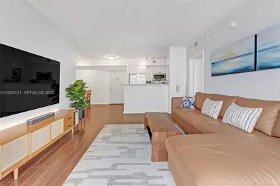 335 S Biscayne Blvd #3008, Miami, FL 33131 - Photo 9