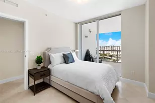 3801 Collins Ave, Miami Beach, FL 33140 - Photo 15
