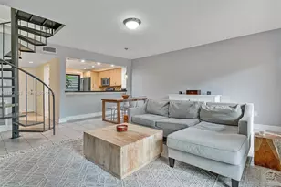 515 NE 38th St, Miami, FL 33137 - Photo 31