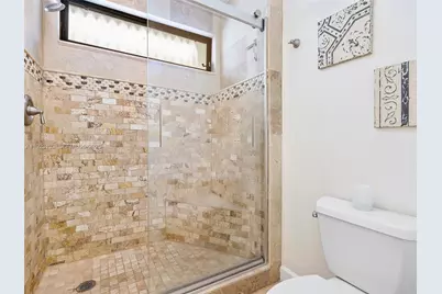 515 NE 38th St #10, Miami, FL 33137 - Photo 51