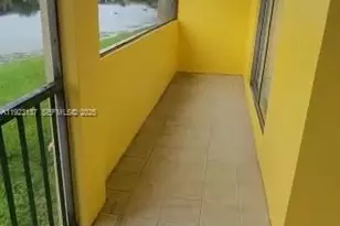 3905 N Nob Hill Rd, Sunrise, FL 33351 - Photo 11