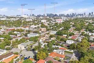 1045 SW 25th Ave, Miami, FL 33135 - Photo 19