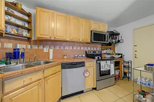 100 Golden Isles Dr, Hallandale Beach, FL 33009 - Photo 11