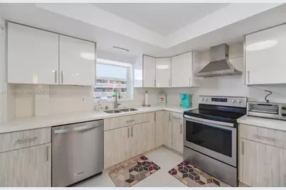 200 NE 12th Ave #6D, Hallandale Beach, FL 33009 - Photo 9