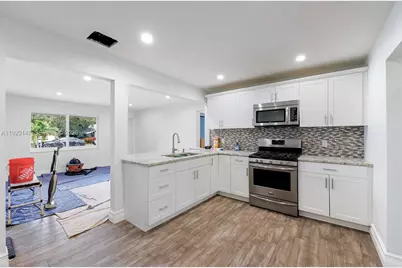 112 Milton St, Lantana, FL 33462 - Photo 23