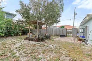 112 Milton St, Lantana, FL 33462 - Photo 35