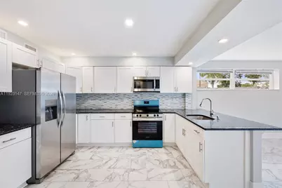 112 Milton St, Lantana, FL 33462 - Photo 13