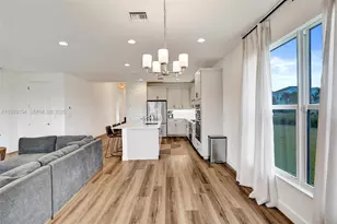 17183 Tawny Owl Trl, Loxahatchee, FL 33470 - Photo 11