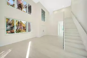 322 Lake Crest Ct, Weston, FL 33326 - Photo 7