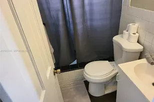 [Address not provided], Hollywood, FL 33020 - Photo 19