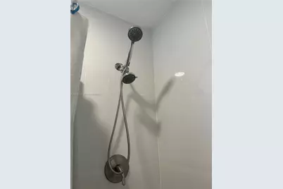 [Address not provided], Fort Lauderdale, FL 33304 - Photo 11