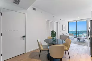 398 NE 5th St, Miami, FL 33132 - Photo 7