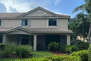 3872 Tree Top Dr, Weston, FL 33332 - Photo 3