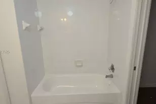 120 SW 8th Ave, Miami, FL 33130 - Photo 29