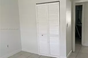 5216 W 24th Way, Hialeah, FL 33016 - Photo 11