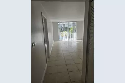 488 NW 165th St Rd #B-210, Miami, FL 33169 - Photo 3