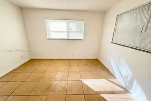 961 NW 45th St, Deerfield Beach, FL 33064 - Photo 9