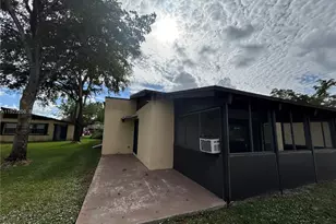 534 Briarwood Cir, Hollywood, FL 33024 - Photo 25