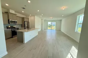 19600 Whispering Creek Rd, Loxahatchee, FL 33470 - Photo 9