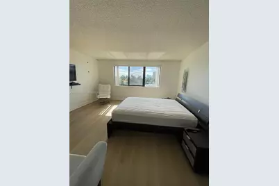 [Address not provided], Hallandale Beach, FL 33009 - Photo 7