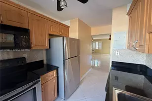 3922 NE 166th St, North Miami Beach, FL 33160 - Photo 7