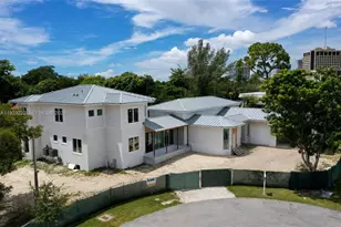 6990 SW 91st St, Pinecrest, FL 33156 - Photo 1