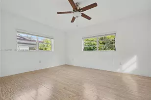 73 Edgewater Dr, Coral Gables, FL 33133 - Photo 21