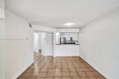 15555 N Miami Lakeway N #207, Miami Lakes, FL 33014 - Photo 17