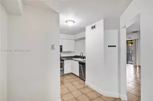 15555 N Miami Lakeway N, Miami Lakes, FL 33014 - Photo 3