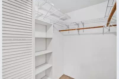 15555 N Miami Lakeway N #207, Miami Lakes, FL 33014 - Photo 23