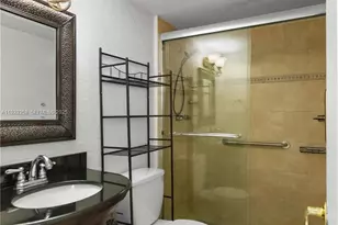 2030 S Ocean Dr, Hallandale Beach, FL 33009 - Photo 31