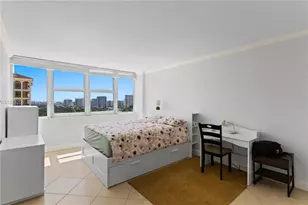 2030 S Ocean Dr, Hallandale Beach, FL 33009 - Photo 19