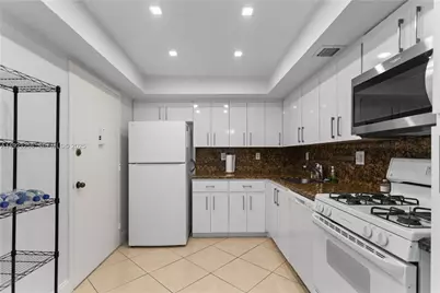 2030 S Ocean Dr #1710, Hallandale Beach, FL 33009 - Photo 5