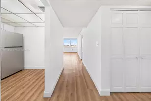 1300 NE Miami Gardens Dr, Miami, FL 33179 - Photo 9