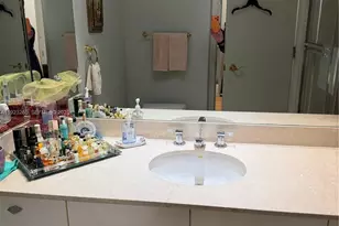 10101 Collins Ave, Bal Harbour, FL 33154 - Photo 15