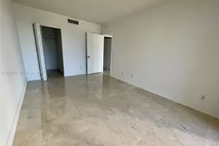 21055 Yacht Club Dr, Aventura, FL 33180 - Photo 13