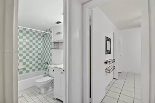 11309 SW 200th St, Miami, FL 33157 - Photo 15