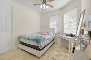 4988 SW 183rd Ave, Miramar, FL 33029 - Photo 7