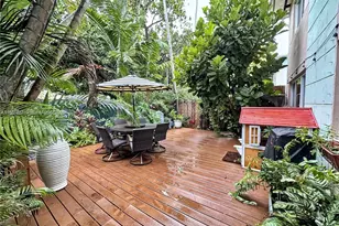 1115 Meridian Ave, Miami Beach, FL 33139 - Photo 15