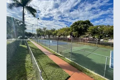 11905 NE 2nd Ave #C409, North Miami, FL 33161 - Photo 25