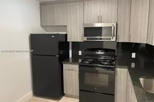 11905 NE 2nd Ave, North Miami, FL 33161 - Photo 7