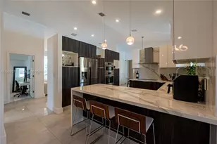 9895 NW 28th Terrace, Doral, FL 33172 - Photo 9