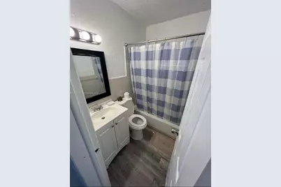 736 NW 15th Ter #2, Fort Lauderdale, FL 33311 - Photo 5