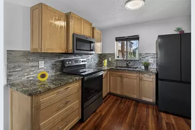 6205 Kendale Lakes Cir #279, Miami, FL 33183 - Photo 9