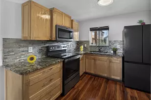 6205 Kendale Lakes Circle, Miami, FL 33183 - Photo 9