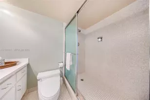 4280 Galt Ocean, Fort Lauderdale, FL 33308 - Photo 19
